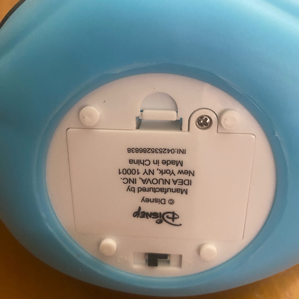 Disney Stitch LED Mood Light - Vibrant Blue - Picture 6 of 12